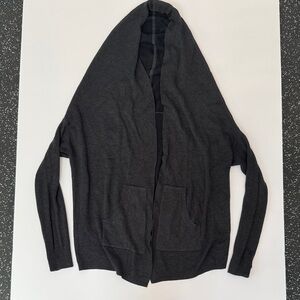 Lululemon Cabin Yogi Wrap in heathered